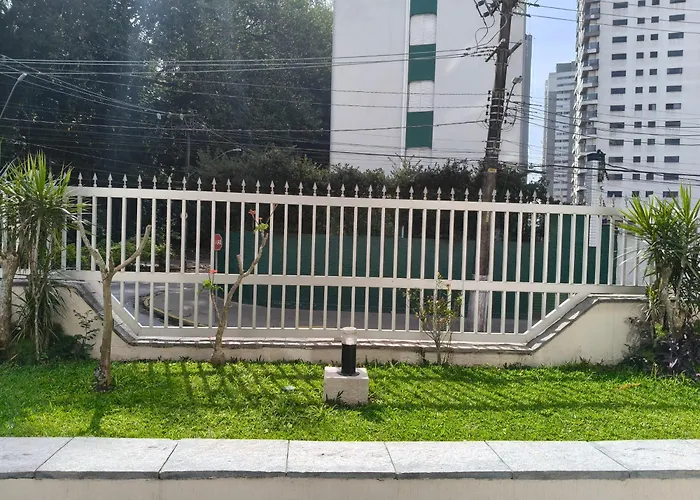 Apartamento em Guarujá - Paria das Astúrias